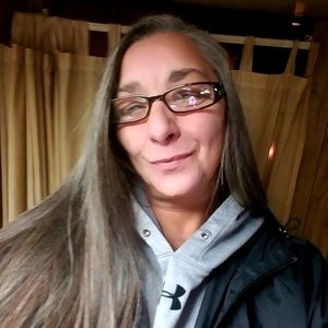 Meet your Posher, Anita